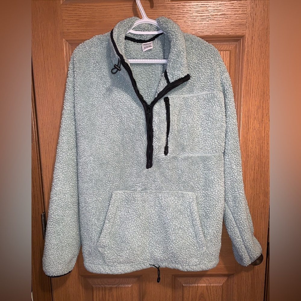 Women’s VS PINK Green Sherpa Fleece Sweater XL